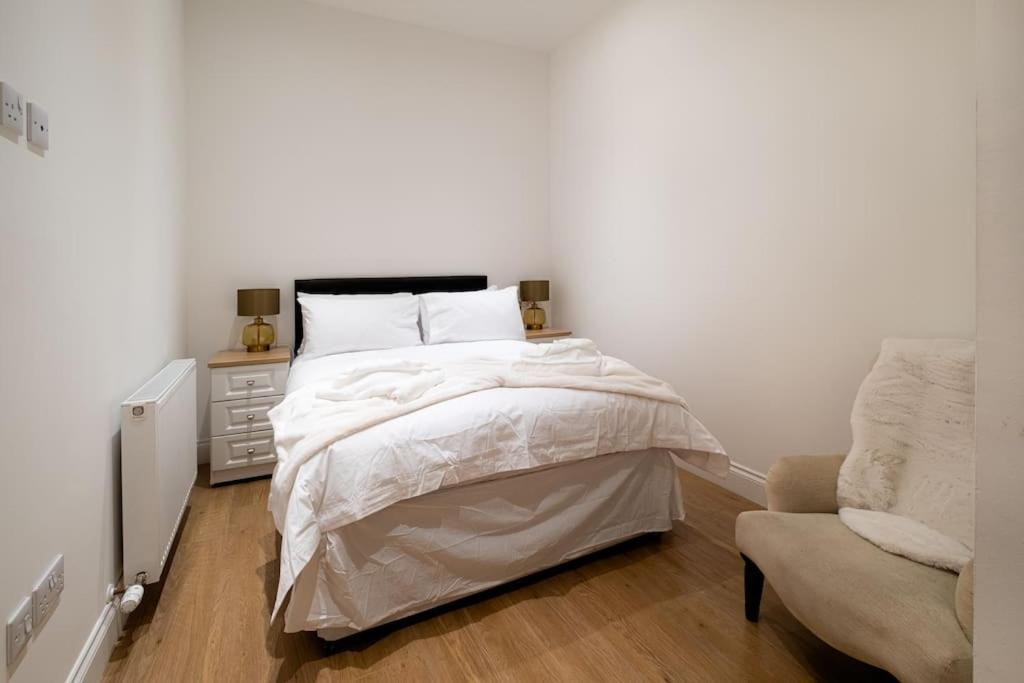 2 Bed 2 Bath Spacious Apartment In Central 애버딘 외부 사진