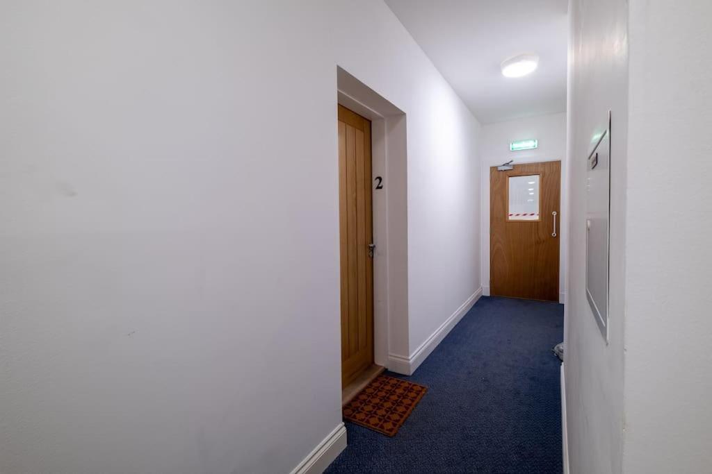 2 Bed 2 Bath Spacious Apartment In Central 애버딘 외부 사진